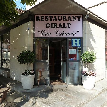 Restaurant Fonda Giralt Hotel Amer Exterior photo